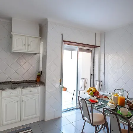 Casa Do Meio Cared For 圣克鲁斯